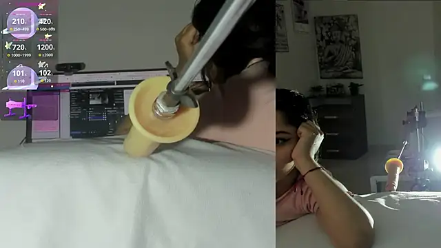 sofi velez online show from March 24, 2026, 5:02 pm