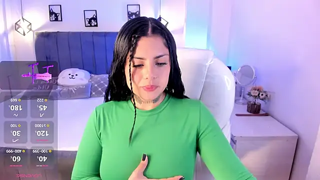 Catalinaa martinez online show from September 19, 2025, 2:59 am