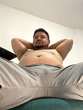 oso dirty  online show from November 15, 2025, 6:23 pm