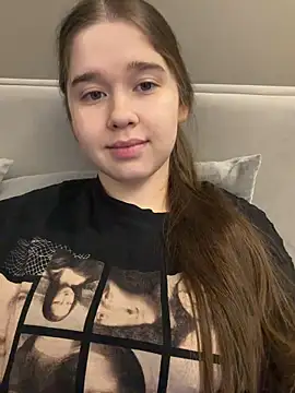 HornyGirlH online show from February 7, 2026, 4:20 am