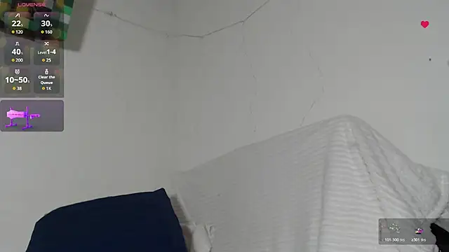 Snapshot of BiirdyDavis chatting on May 14, 2026, 12:57 pm BiirdyDavis online show from May 14, 2026, 12:57 pm