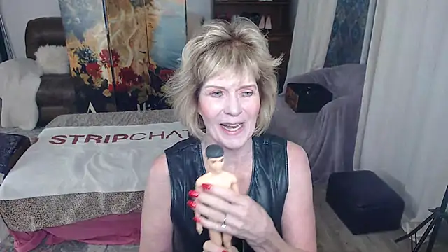 SindeeDix online show from January 16, 2026, 2:21 pm