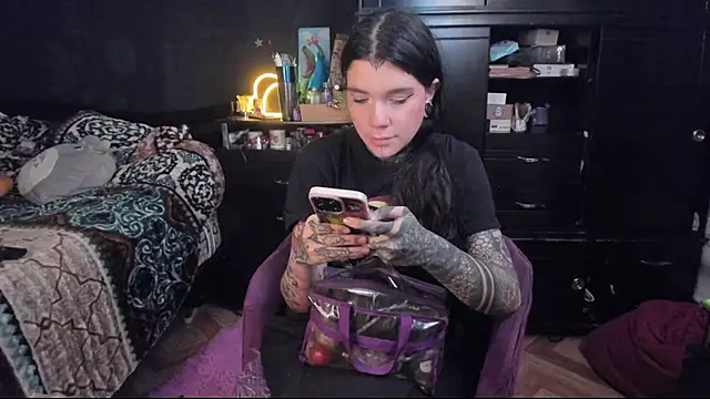 Lilmarieee online show from March 6, 2025, 10:04 pm