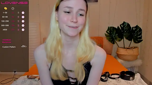 fleximona online show from December 8, 2024, 3:56 pm