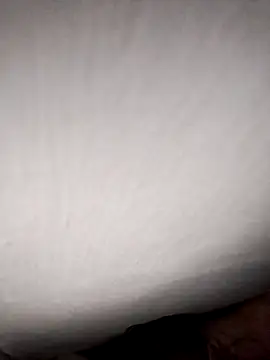 Annerae online show from April 9, 2026, 3:51 pm