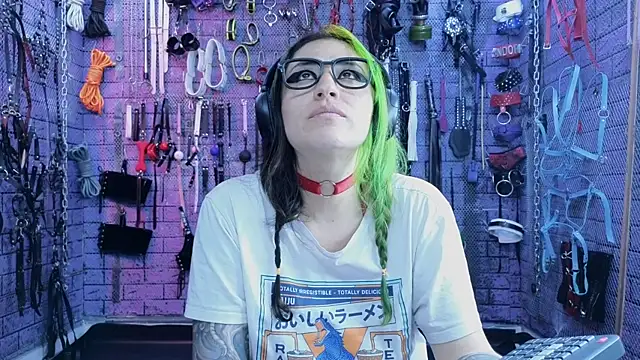PANDORANEZZ online show from March 2, 2025, 4:50 am