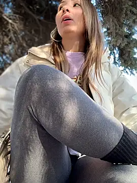 YOUR-KARINA online show from February 19, 2026, 5:26 am