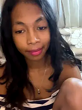 missuua online show from September 23, 2025, 5:09 pm