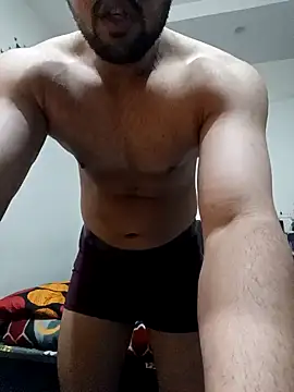 Snapshot of GYMBOY0071 chatting on January 6, 2025, 8:14 am GYMBOY0071 online show from January 6, 2025, 8:14 am