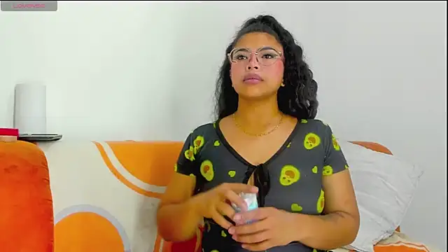 moana taylor online show from April 17, 2026, 11:57 am