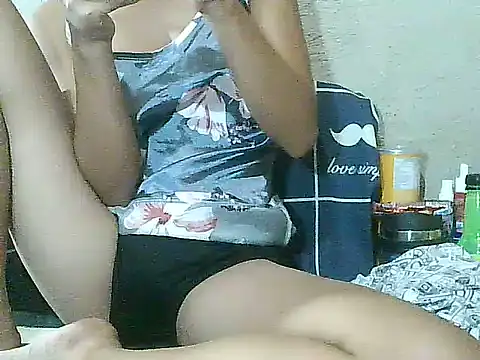 Snapshot of PinaySkinnyGirl chatting on July 14, 2026, 9:03 am PinaySkinnyGirl online show from July 14, 2026, 9:03 am