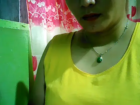 ashlylove25 online show from November 10, 2025, 7:35 am