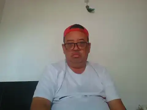 djtomxxx2777 online show from February 3, 2025, 4:52 pm