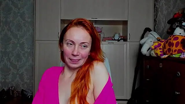 Snapshot of BrightBurst chatting on November 2, 2025, 8:36 pm BrightBurst online show from November 2, 2025, 8:36 pm