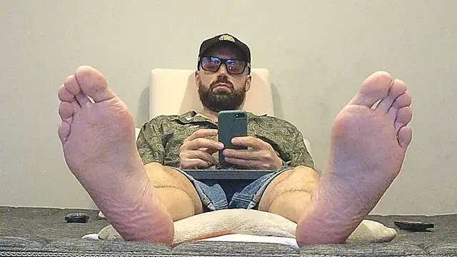 Snapshot of MattxFeet chatting on February 5, 2026, 8:59 pm MattxFeet online show from February 5, 2026, 8:59 pm