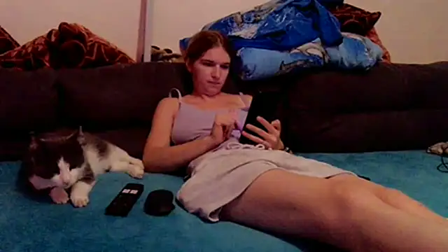 Geile-Luna online show from August 8, 2026, 7:21 pm