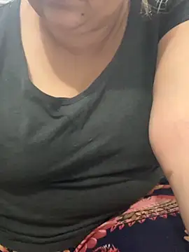 Snapshot of Preet_Kaur_69 chatting on June 17, 2026, 5:45 pm Preet Kaur 69 online show from June 17, 2026, 5:45 pm