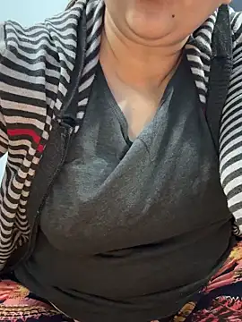 Preet Kaur 69 online show from November 14, 2025, 2:59 am