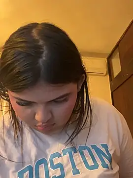 Snapshot of Lia_sexx chatting on February 22, 2026, 12:18 pm Lia sexx online show from February 22, 2026, 12:18 pm