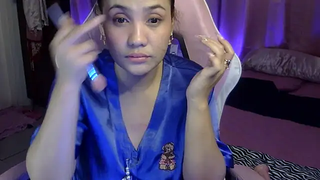 yourbabe Brielle online show from February 1, 2025, 7:02 pm