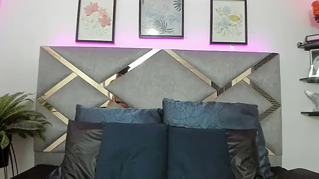 Keidy rose online show from October 7, 2025, 7:04 pm