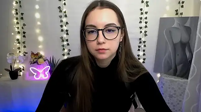 SweetPrincess  online show from March 1, 2025, 12:23 pm