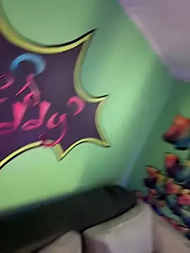 TamaraSavage online show from February 11, 2026, 10:48 am