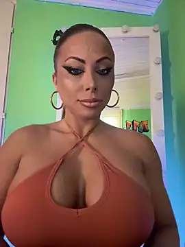 TamaraSavage online show from February 9, 2026, 10:13 am