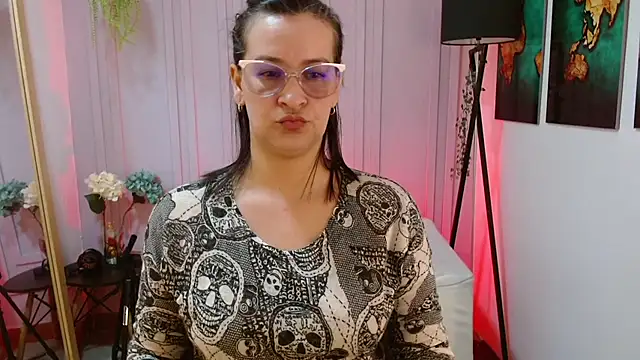 Snapshot of Britney_taylor_ chatting on January 30, 2025, 6:21 pm Britney taylor online show from January 30, 2025, 6:21 pm