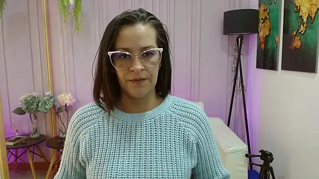 Snapshot of Britney_taylor_ chatting on March 14, 2025, 6:39 pm Britney taylor online show from March 14, 2025, 6:39 pm