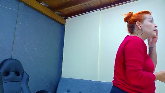 Britney taylor  online show from March 20, 2026, 8:54 pm