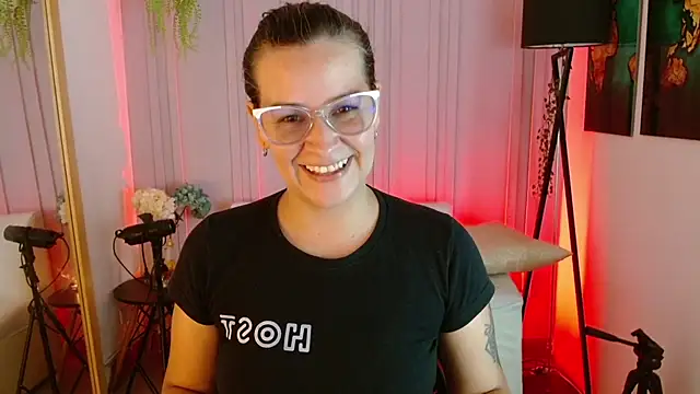 Snapshot of Britney_taylor_ chatting on January 31, 2025, 7:08 pm Britney taylor online show from January 31, 2025, 7:08 pm