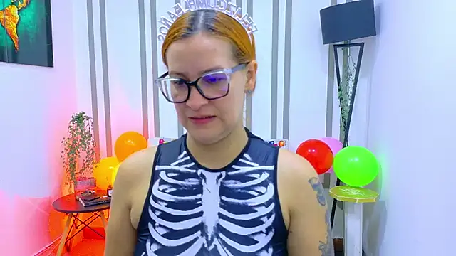 Snapshot of Britney_taylor_ chatting on November 10, 2025, 8:58 pm Britney taylor online show from November 10, 2025, 8:58 pm