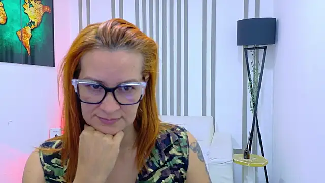 Snapshot of Britney_taylor_ chatting on October 22, 2025, 11:25 pm Britney taylor online show from October 22, 2025, 11:25 pm