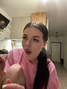 little belucci online show from March 1, 2026, 4:40 pm