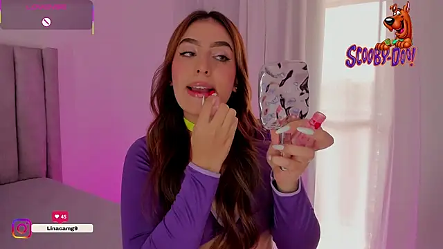 Snapshot of MaddyyLennon chatting on October 16, 2025, 8:17 pm MaddyyLennon online show from October 16, 2025, 8:17 pm