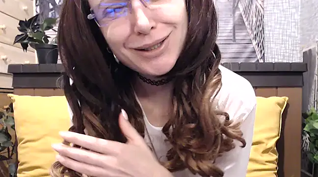 lilianleight online show from February 16, 2025, 8:43 am