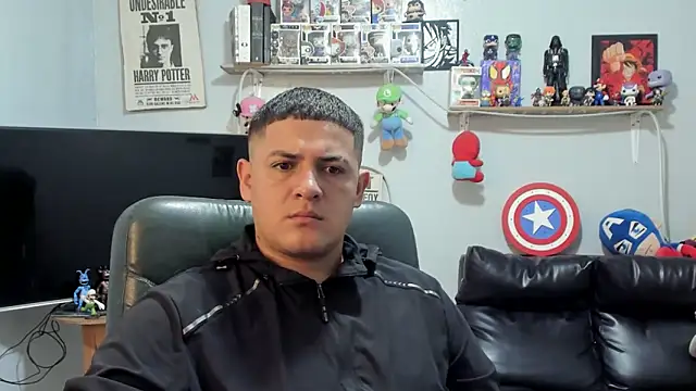 Snapshot of ney_22 chatting on February 27, 2026, 3:23 pm ney 22 online show from February 27, 2026, 3:23 pm