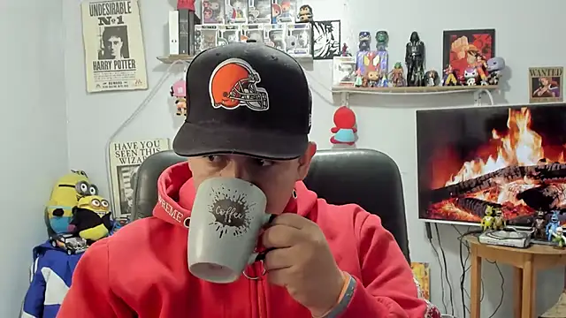 Snapshot of ney_22 chatting on February 14, 2026, 4:45 am ney 22 online show from February 14, 2026, 4:45 am