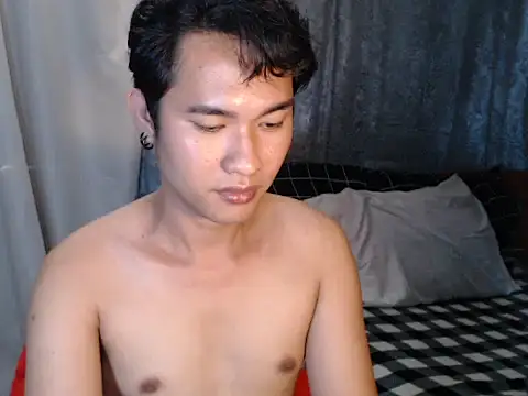 asiancuckyguy69 online show from March 4, 2026, 3:47 am