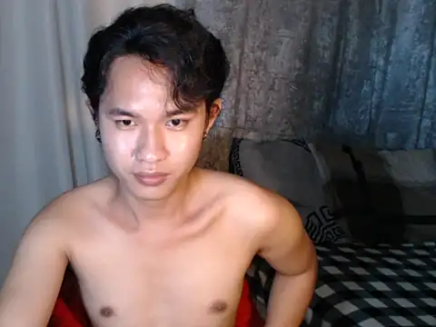 Snapshot of asiancuckyguy69 chatting on May 7, 2026, 6:44 pm asiancuckyguy69 online show from May 7, 2026, 6:44 pm