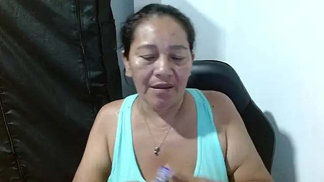 katia mature online show from November 23, 2025, 4:44 am