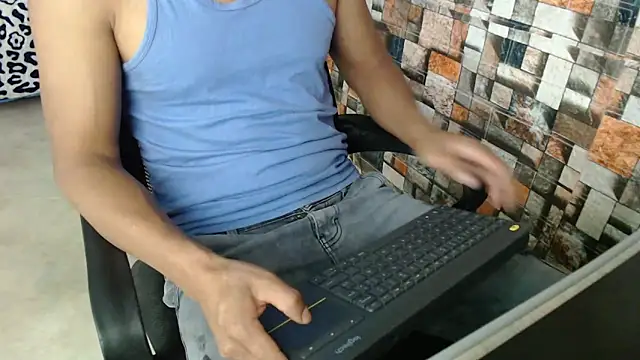 sexatlexx online show from November 13, 2025, 9:08 pm