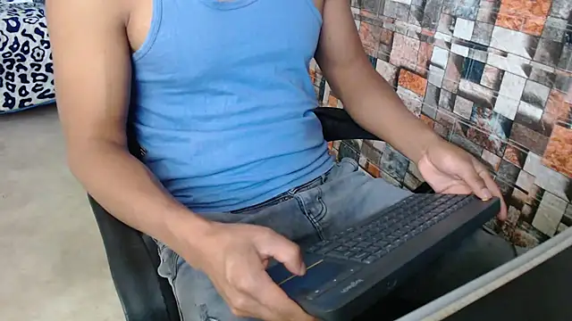 sexatlexx online show from November 16, 2025, 3:06 pm