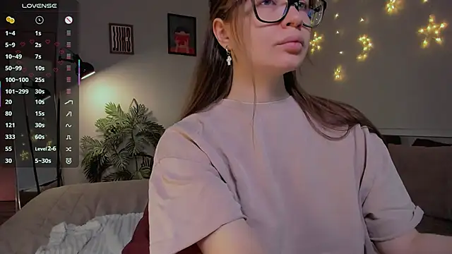 Snapshot of Virtual_Girll chatting on March 8, 2026, 5:05 pm Virtual Girll online show from March 8, 2026, 5:05 pm