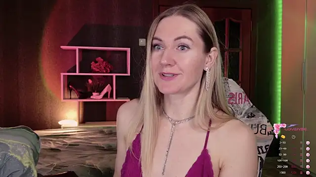 Snapshot of Hello_Lisha chatting on November 27, 2025, 8:26 am Hello Lisha online show from November 27, 2025, 8:26 am