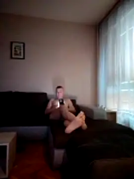 Snapshot of Power_Art chatting on November 27, 2025, 1:44 pm Power Art online show from November 27, 2025, 1:44 pm