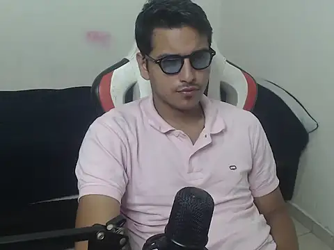 Snapshot of kylian_07 chatting on June 22, 2026, 1:55 am kylian 07 online show from June 22, 2026, 1:55 am