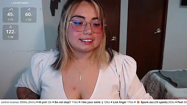 yini angel online show from June 23, 2026, 3:15 am