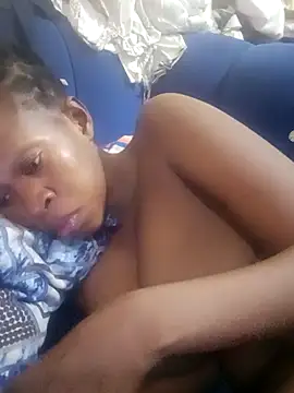 Snapshot of africanpussy22 chatting on December 4, 2025, 10:25 am africanpussy22 online show from December 4, 2025, 10:25 am